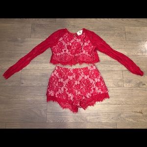Jetset Diaries Matching Lace Set